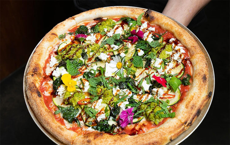 green-acre-pizza a whole green vegetable pizza